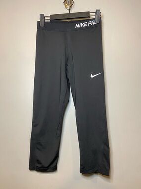 Nike Pro Dri-Fit Girls Black Training Cropped Leggings Size XL